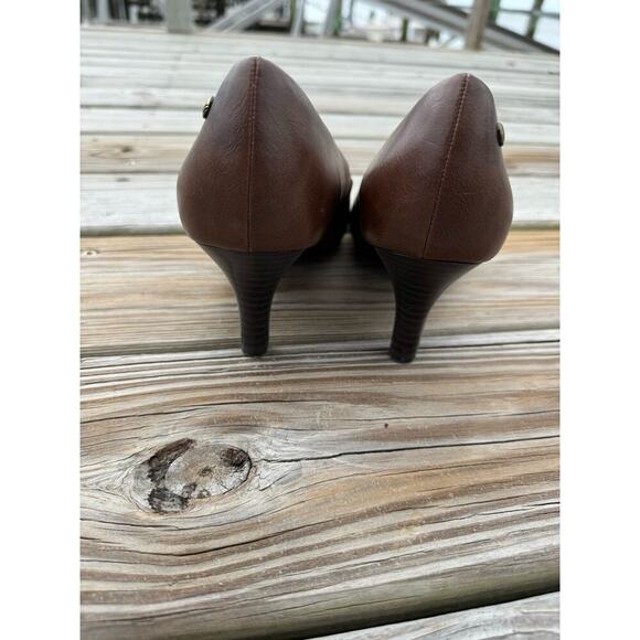 Tan/brown Life stride Shoes, women’s 9.5, Parigi - Picture 5 of 8